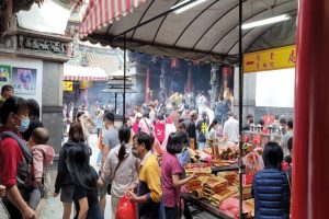 祈福新時代，龍年廟宇線上安太歲、點光明燈補財運大流行！