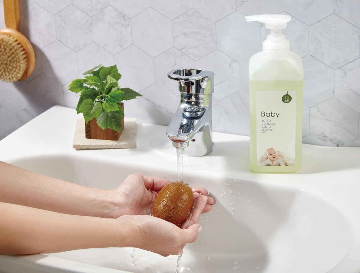 守護寶寶健康成長 酷咕鴨新品紫外線消毒鍋登場