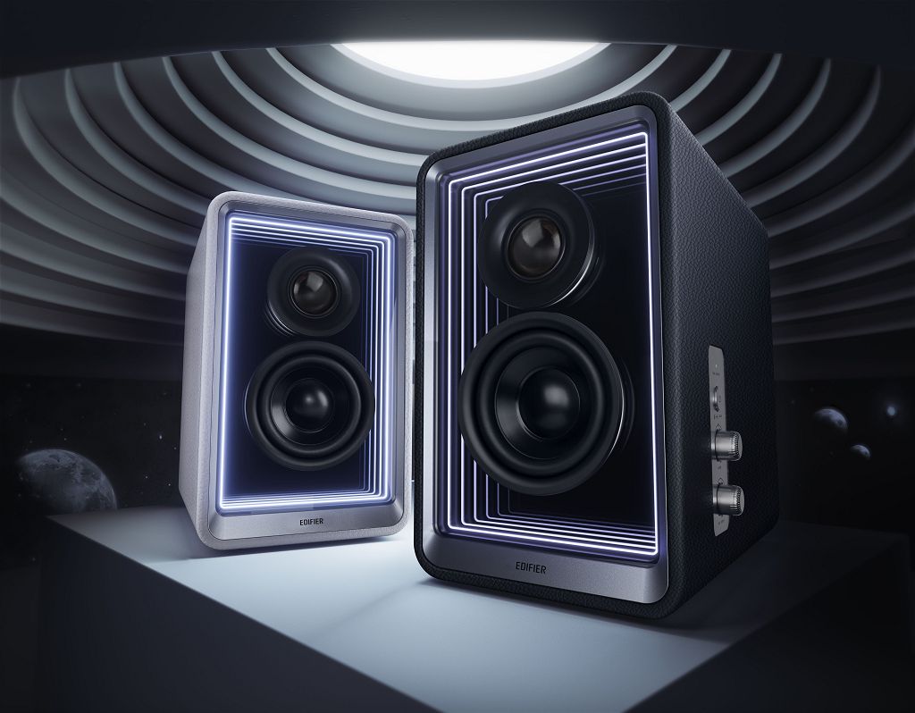 支援 65W 快充、聲光美學再定義　EDIFIER QR65 桌面藍牙揚聲器台灣開賣