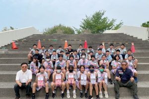 慶賀彰化舊社國小籃球隊榮獲三冠王！在地業者采樂製襪大方捐贈襪子鼓勵小選手