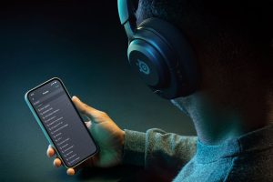 賽睿發表整合百款遊戲音訊配置 App、新無線耳機「Arctis Nova 5」