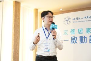 牙驛通與中華牙醫學會推動「友善居家牙醫診所」照顧不便出門就醫民眾