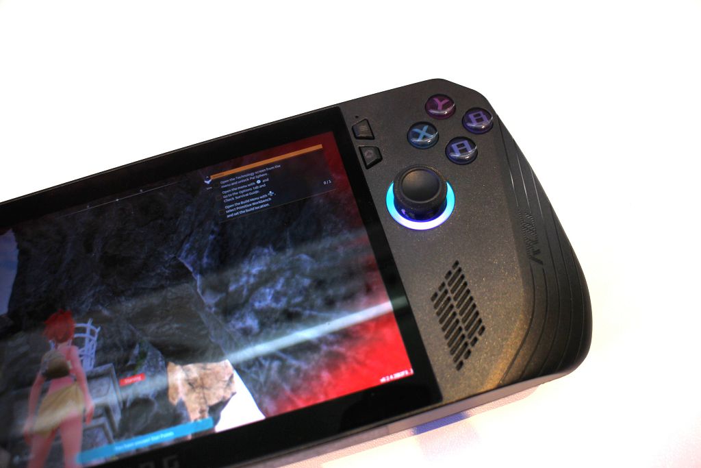 升級雙倍續航力、記憶容量　華碩新一代掌機 ROG Ally X 開放預購