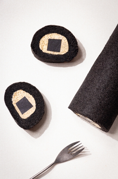 鶴茶樓攜手小小樹食推紅茶芝麻凍奶捲 外送平台享限定優惠