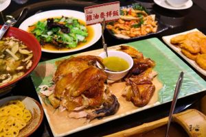 南台灣必吃烤雞推薦《竹香園甕缸雞》最正宗烤雞料理饗宴
