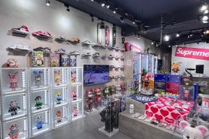 桃園潮流選品店 街頭服飾、球鞋、潮玩一次到位