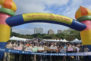 爺奶Color Walk健走活動｜長輩們用行動詮釋健康生活