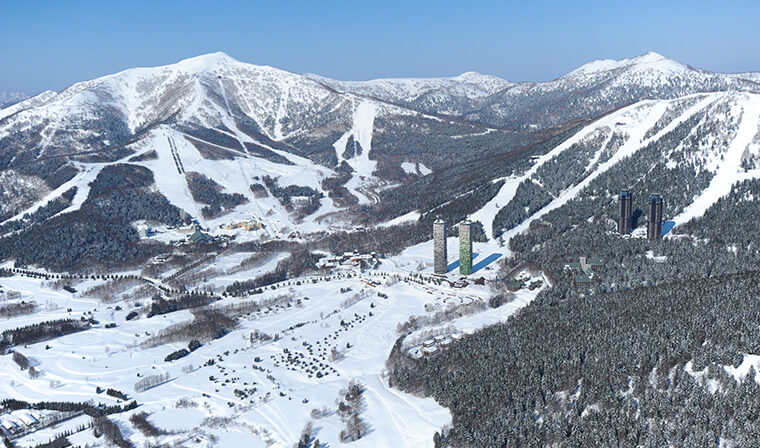 四大日本滑雪場指南:體驗粉雪與溫泉的完美冬季旅遊行程推薦