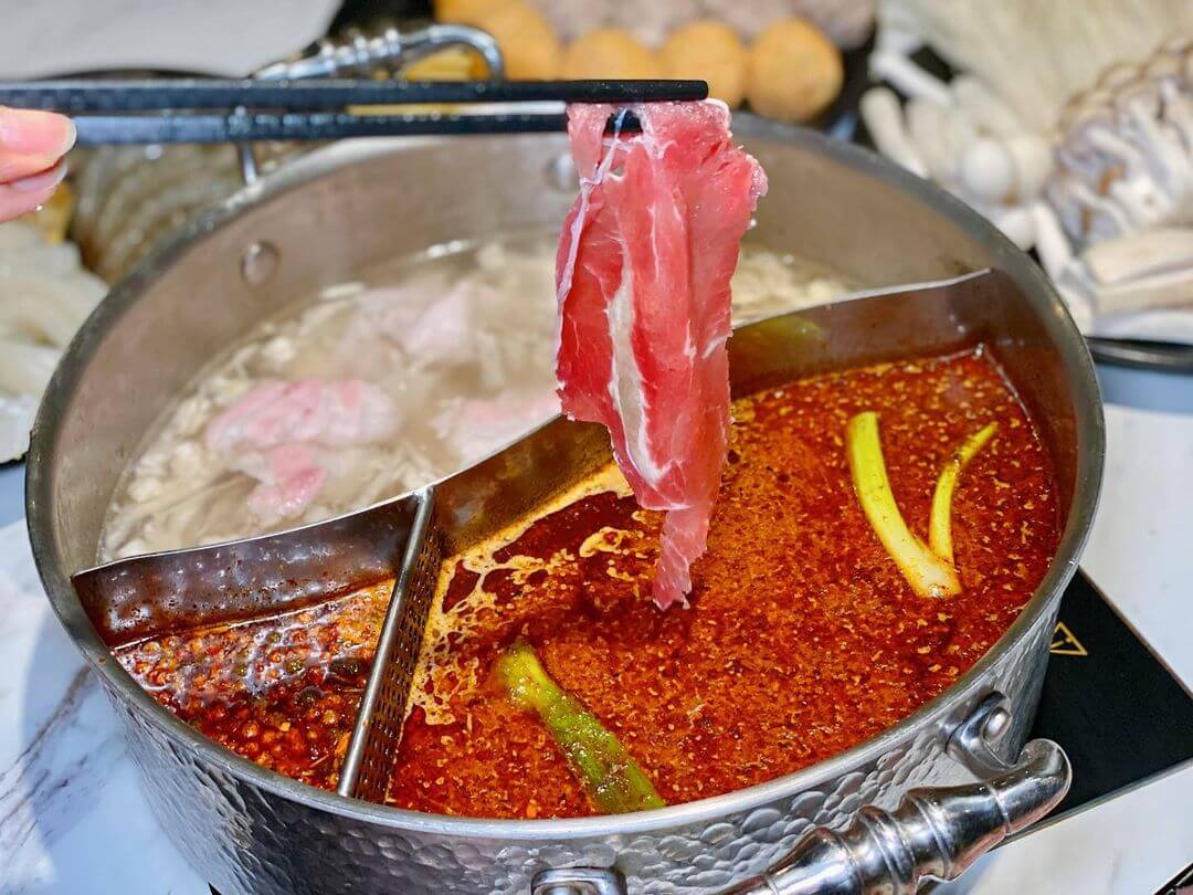 台北美食|一起吃最好吃!高人氣酸菜白肉鍋推薦