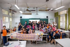 沙發先生家居攜手華龍國小，帶領學童體驗家具設計教育