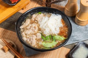 40 年古早味小吃 板橋後站必吃美食 經典羹湯征服饕客味蕾