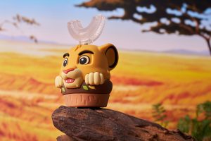 家長堅持早晚做「這件事」讓二歲小孩自己刷牙