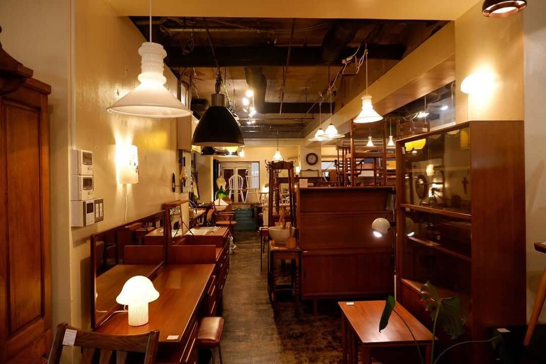 福岡一日遊推薦|Antiques & Repair eel