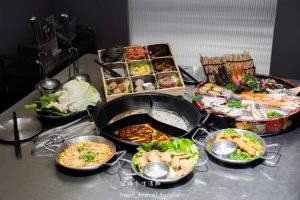 《美食》正宗川味香辣帶勁 高雄鼓山區麻辣鍋推薦 美術館附近重慶老火鍋