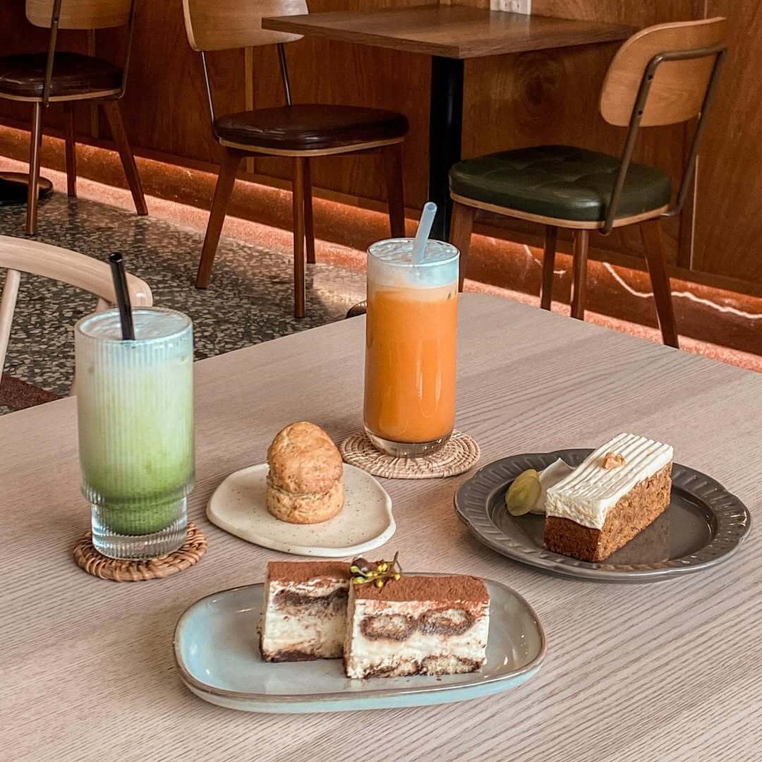 2025嘉義跑咖地圖｜不只火雞肉飯～6間隱藏版『嘉義咖啡廳』推薦！給你最chill的午後時光～