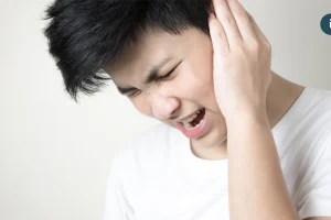 守護家人聽力健康 中醫師教你預防中耳炎 掌握症狀與居家薰蒸妙方