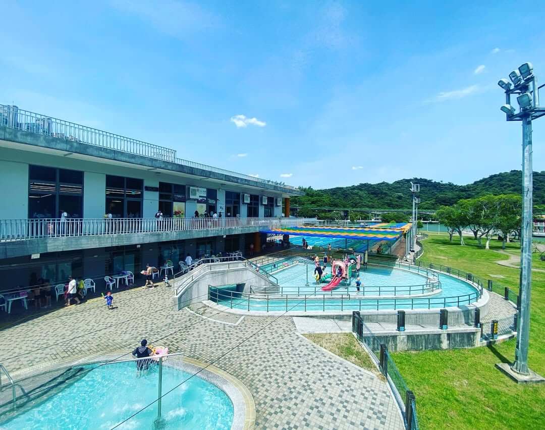 台北特色泳池｜大湖公園游泳池