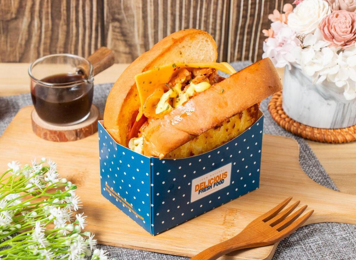 板橋必吃早午餐 炒泡麵、厚吐司、寵物友善空間一次滿足