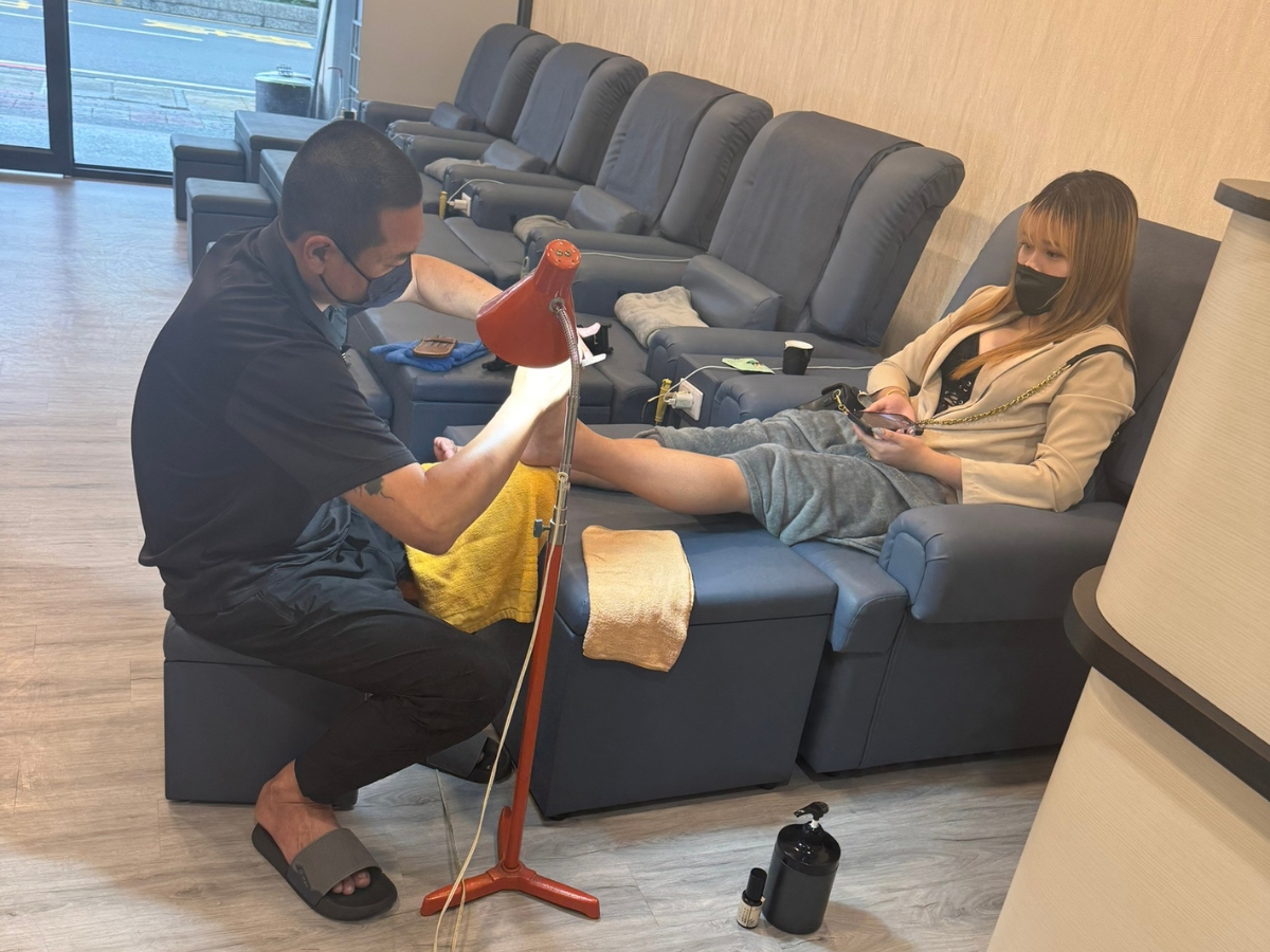 屏東按摩推薦 一次體驗足浴到油壓全方位療癒空間