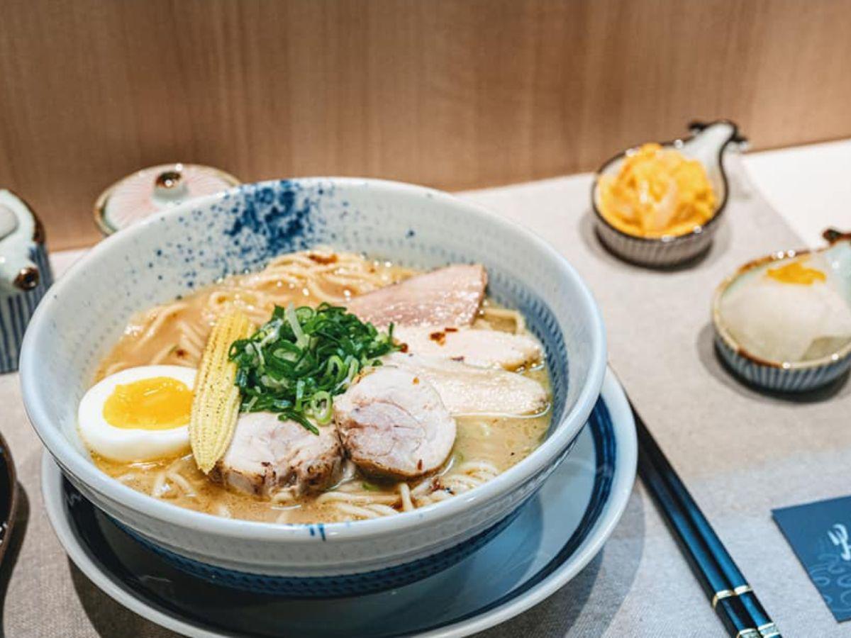 三重平價拉麵推薦，家系拉麵與叉燒搭配，價格親民（圖/Medick Marketing Ltd.提供）