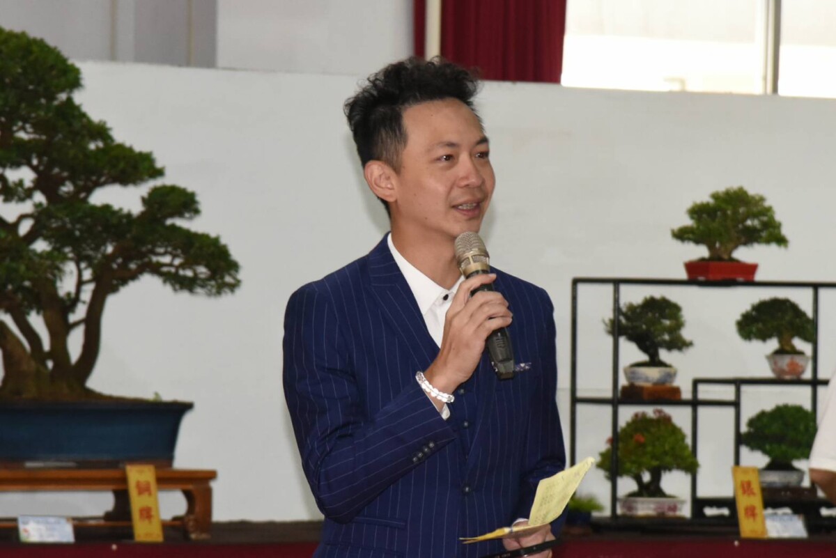 花菓盆栽協會理事長彭冠今