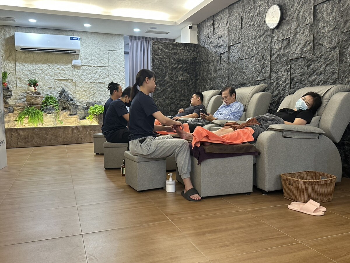 嘉義足體SPA專業師傅以多年經驗,帶來全身深層舒壓(圖/Medick Marketing Ltd.提供)
