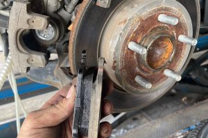 北屯汽車保養廠轉型升級 14年技師靠誠信報價贏車主信任