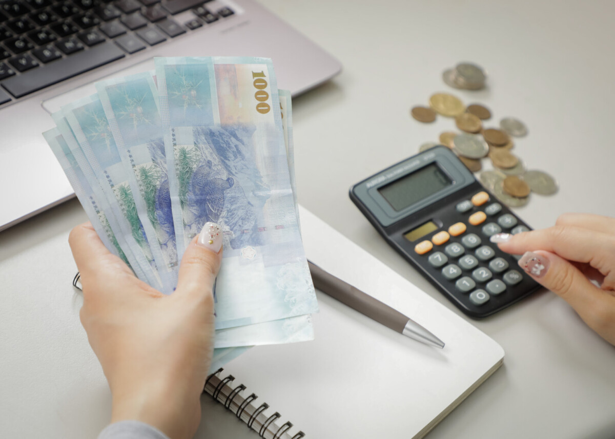 定存存戶每月可穩定獲得利息收入，讓資產增值更有感，也能更靈活地運用資金，創造被動收入利息。