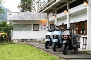 SYM 4MICA改款強勢登場 新色亮相 油耗再進化