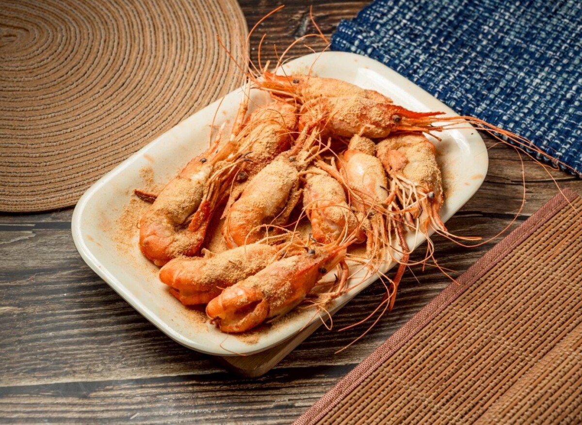 高雄烤魚推薦 楠梓宵夜必吃美食 人氣爆棚鹽烤魚+薑母鴨