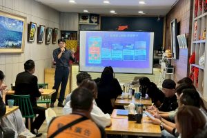 為花蓮店家企業升級 誠翊資訊從一張AI數位名片開始