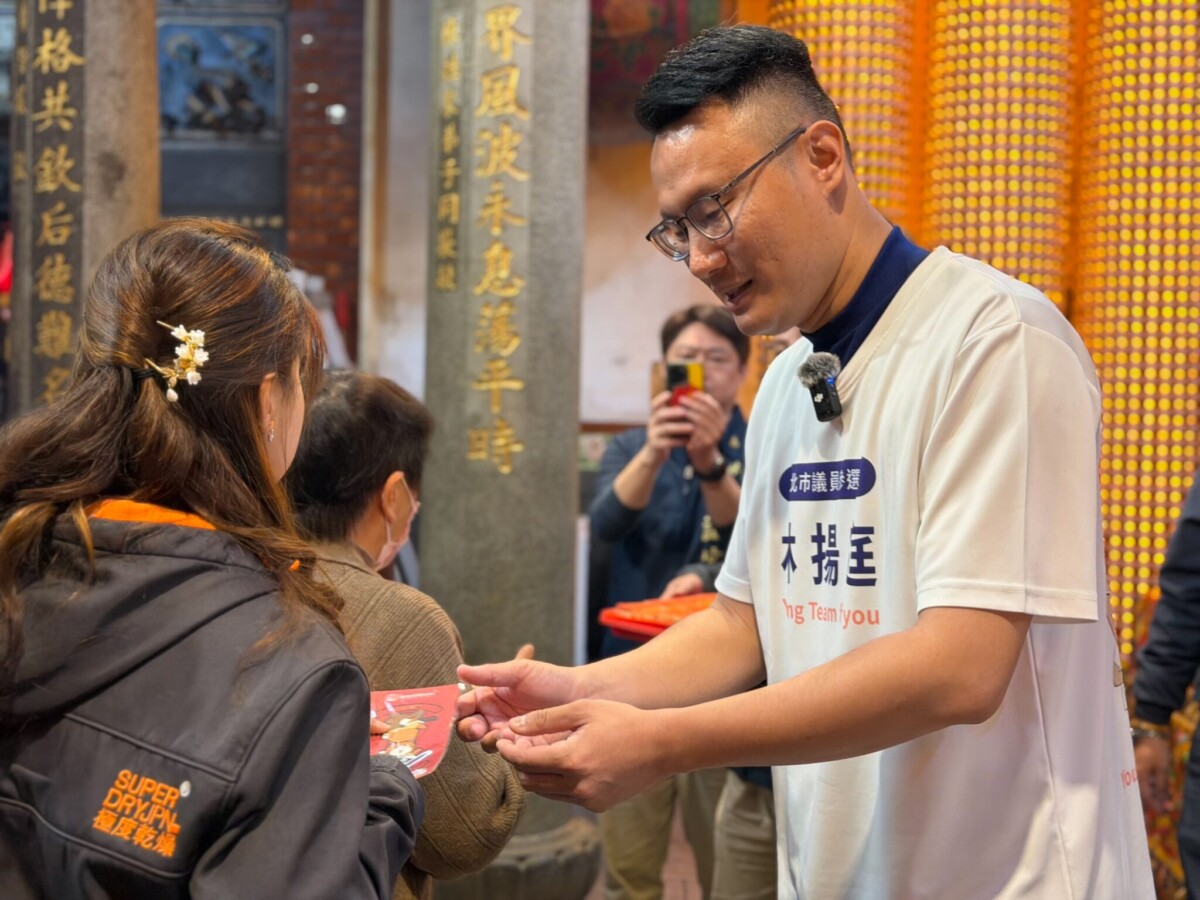 士林金面媽祖廟超靈 盛傳企業家愛拜 林揚庭除夕守夜為士林北投祈福