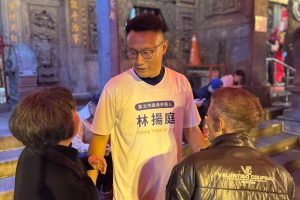 士林金面媽祖廟超靈 盛傳企業家愛拜 林揚庭除夕守夜為士林北投祈福