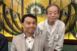 小資男童榮地攜手網紅郭昕妮 完食全台 73家米其林星級餐廳