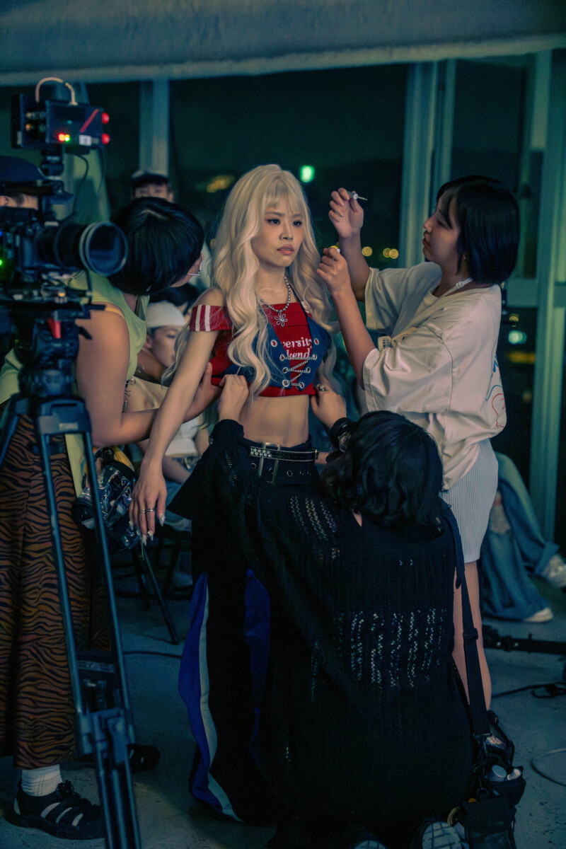 科技人叛逆跨界 官玥「做自己的女王」 一場關於自我覺醒音樂詩篇