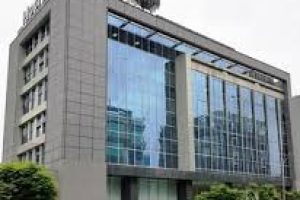 鴻碩精密揮進加國光儲綠能 子公司大啖200億訂單