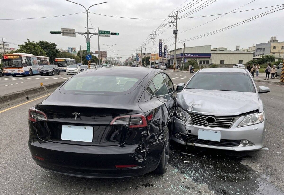 車禍照片