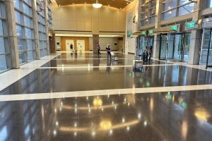 企業重視環境衛生管理 捷英即將導入AI智能機器人提供專業駐點服務