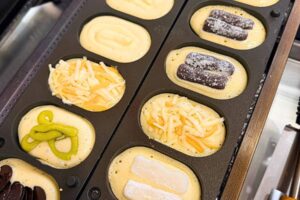 中壢雞蛋糕品牌 現做蓬鬆蛋糕體與手工餡 深受學生族群喜愛