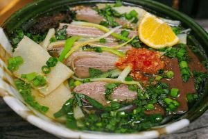 新莊捷運幸福站越南料理 手作米線搭配獨門烤肉 香氣充足更順口