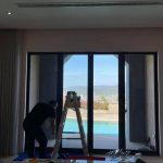 台北大樓隔熱紙 玻璃貼膜阻絕紫外線 免拉窗簾坐擁落地窗景