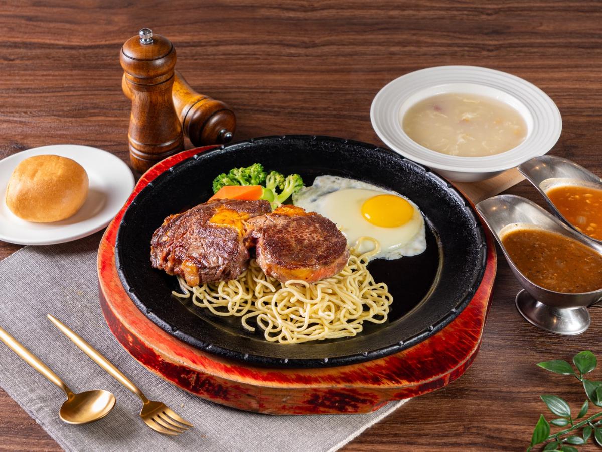 花蓮牛排館，以大份量肉品展現花蓮建中街美食兼具飽足感與儀式感的用餐特色（圖/Medick Marketing Ltd.提供）