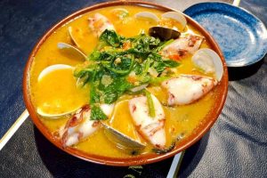 宜蘭礁溪老宅美食 隱世森林裡的砂鍋粥 結合能量檢測療癒之旅