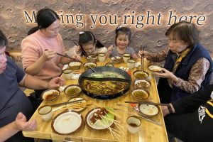 台中龍井火鍋串串 正宗手炒牛油底料 四川客大讚道地香氣