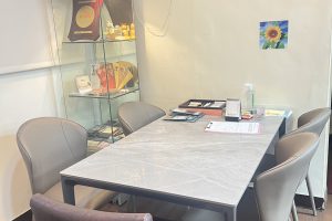 跨國合作成常態 萬國翻譯社以專業分工穩定翻譯品質