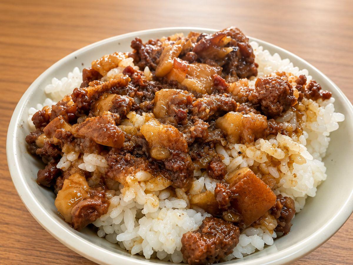 古早味嘉義東區小吃 從滷肉飯、赤肉羹到桶子雞粥一次滿足