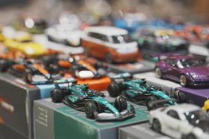 西屯模型車專賣店 1/64小車現貨、預購與改裝交流一次看
