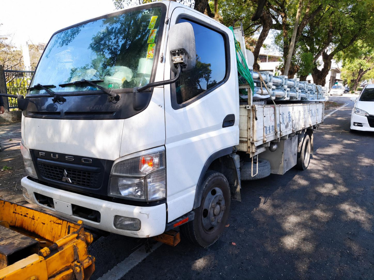 南投拖吊車服務 事故車拖運、中部山區拋錨救援一次掌握