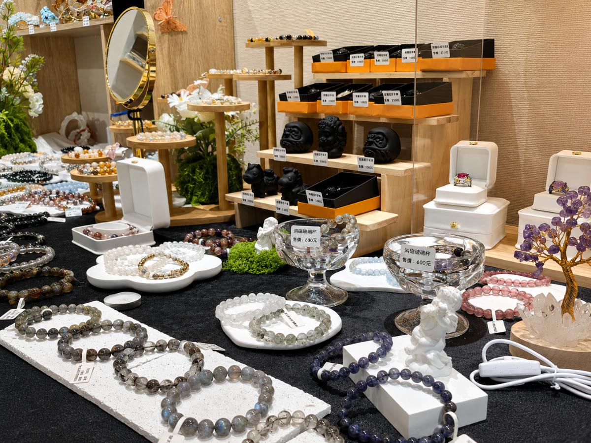 桃園中壢精品珠寶店 嚴選水晶、翡翠、晶洞與高級寶石 打造安心選品體驗