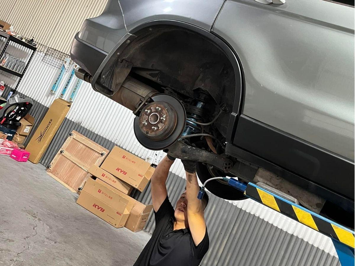 歸仁修車廠專業技術精準排查異音 全車系維修不花冤枉錢